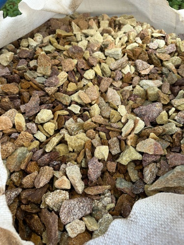 Златолит персиковый декоративная каменная крошка купить в Очёре