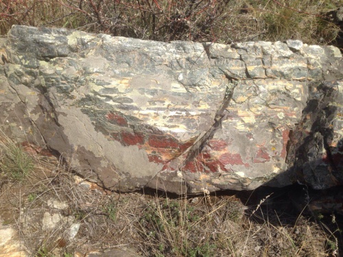 Гигантские зелёные валуны для ландшафтного дизайна весом более 5 тонн купить в Очёре