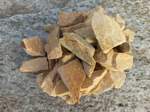 Златолит жёлтый декоративная каменная крошка купить в Очёре