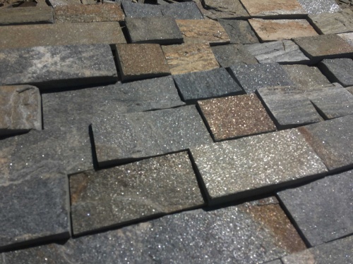 Плитка пилёная златолит Уральский для цоколя, отмостки купить в Очёре