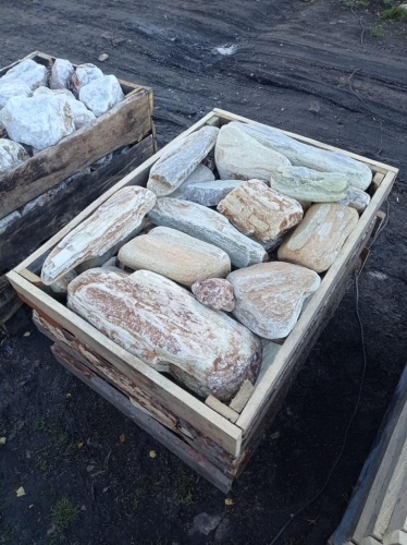 Златолит жёлтый, жёлто-зелёный глыбки и валуны для ланшафтного дизайна купить в Очёре