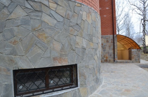 Плитняк златолит Уральский для цоколя, отмостки купить в Очёре